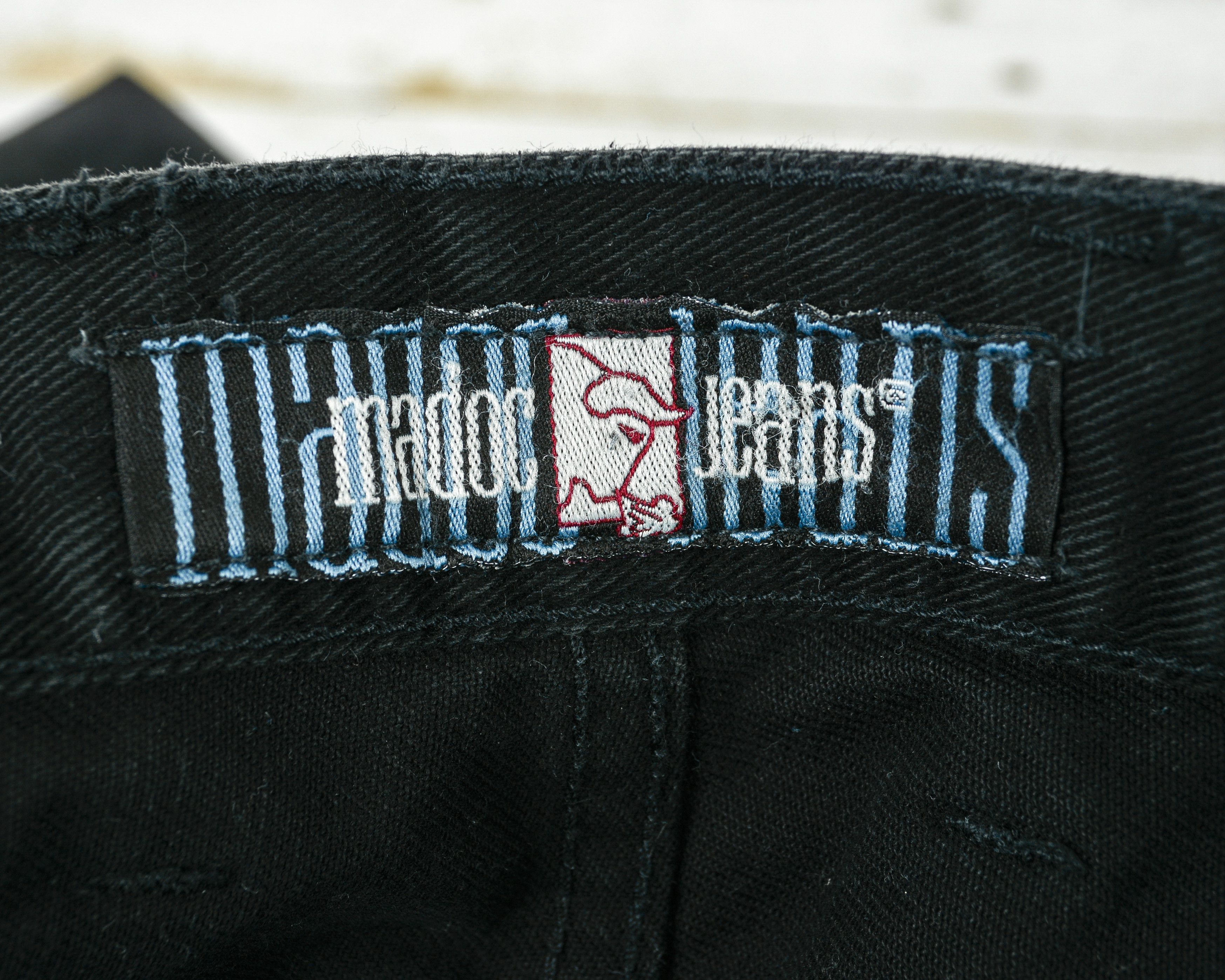 Vintage MADOC JEANS W36 L32 Regular Tapered Jeans Denim Trousers Size 36" / US 14 / IT 50 - 7 Thumbnail