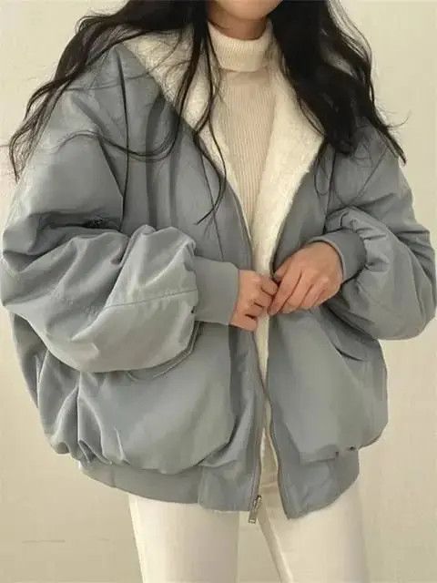 Vintage Warm women's double-sided oversize bomber Size M / US 6-8 / IT 42-44 - 3 Thumbnail