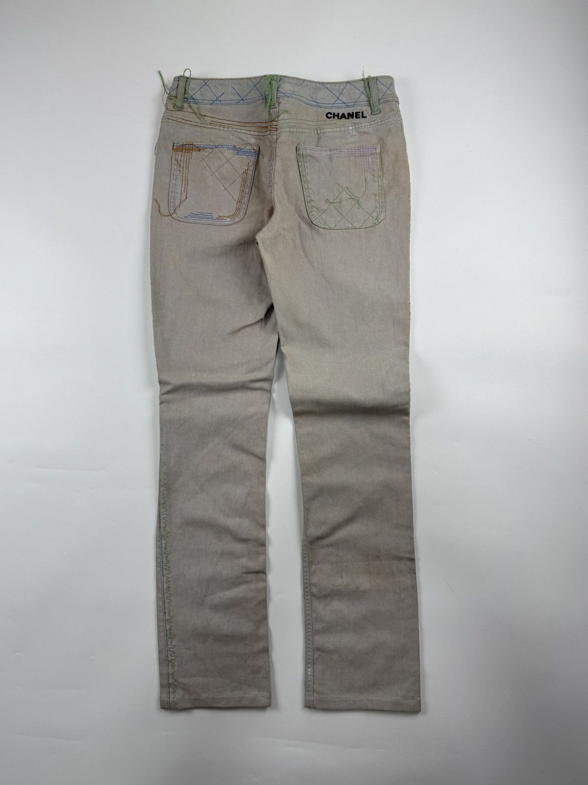 Chanel Chanel Washed Out Denim Distressed Embroidery Detail Jeans Size 28" / US 6 / IT 42 - 1 Thumbnail