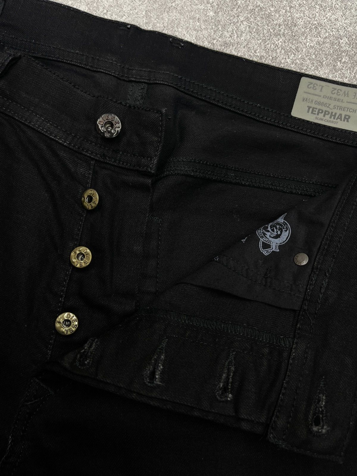 Diesel Mens Diesel Tepphar Denim Jeans Black Made in Italy Y2K Size US 32 / EU 48 - 10 Thumbnail