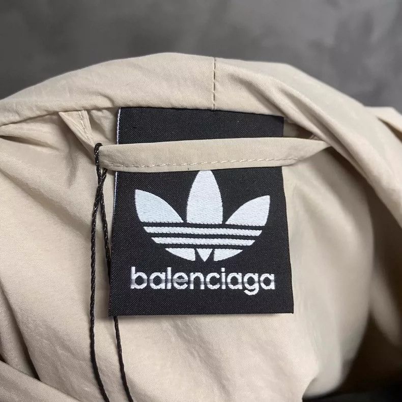 Balenciaga Balenciaga Adidas Khaki Gray Sun Protection Jacket-2505 Size US S / EU 44-46 / 1 - 3 Thumbnail