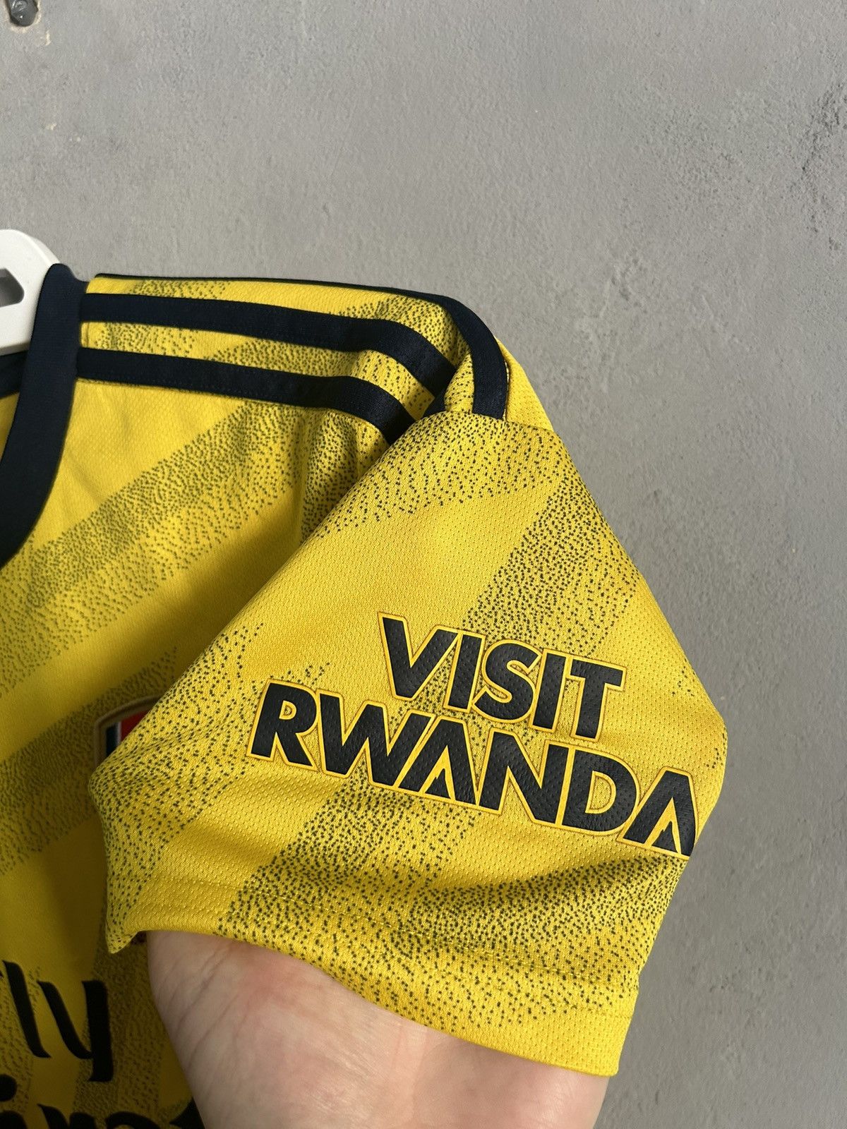 Adidas Arsenal adidas Away 2019-20 jersey Size US XS / EU 42 / 0 - 5 Thumbnail