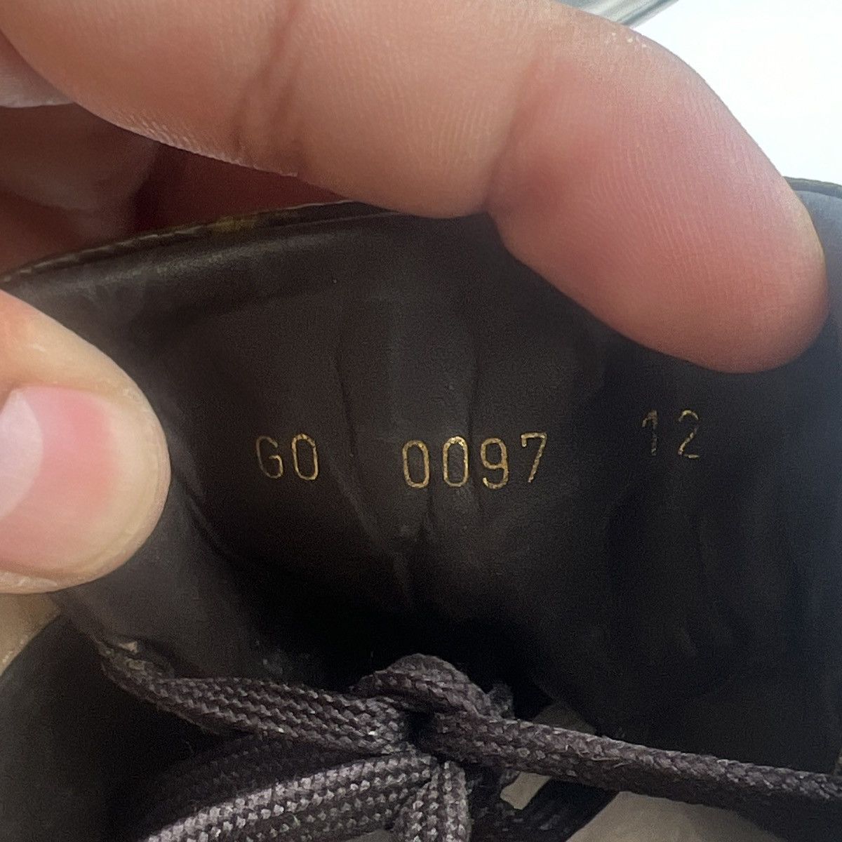 Louis Vuitton Louis Vuitton Suede Low Top Monogram sneakers Size US 13 / EU 46 - 7 Thumbnail