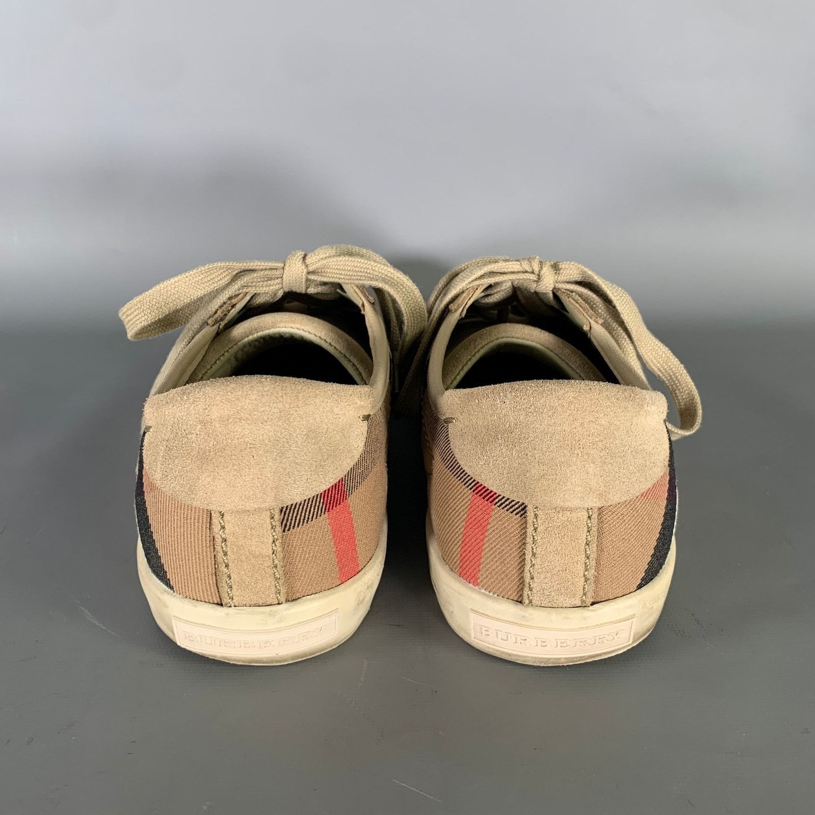Burberry BURBERRY Size 10 Tan Brown Plaid Low Top Sneakers Size US 10 / EU 43 - 3 Thumbnail