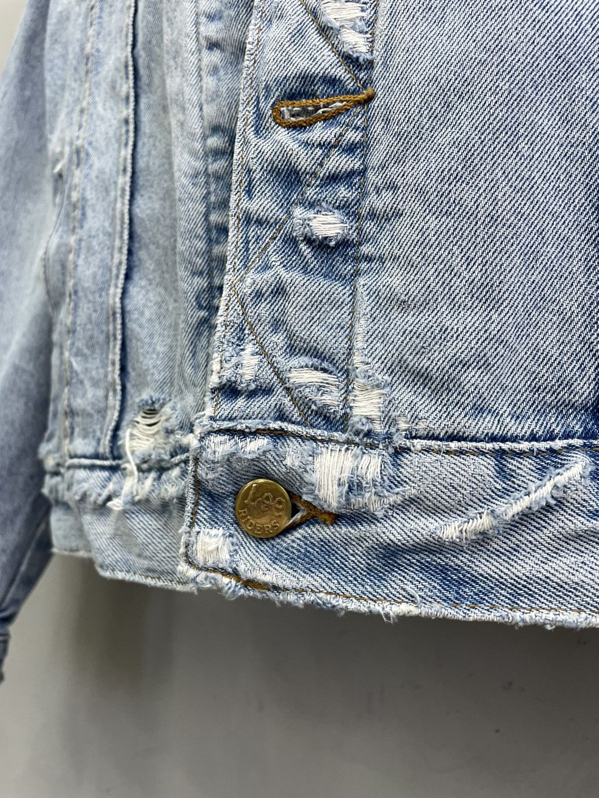 Lee Lee blue denim raiders jacket classic trucker jacjet faded Size US L / EU 52-54 / 3 - 8 Thumbnail