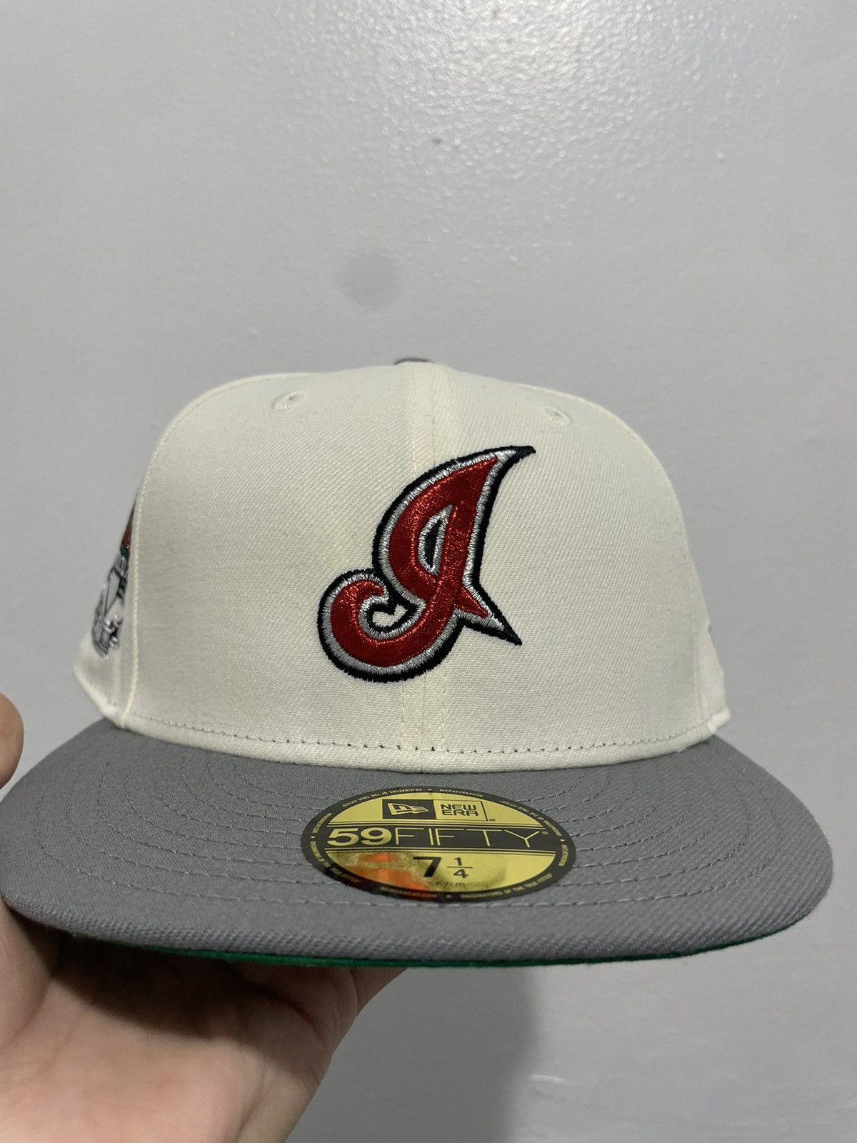 New Era Hat club Cleveland Indians jacobs field size 7 1/4 Size ONE SIZE - 2 Thumbnail