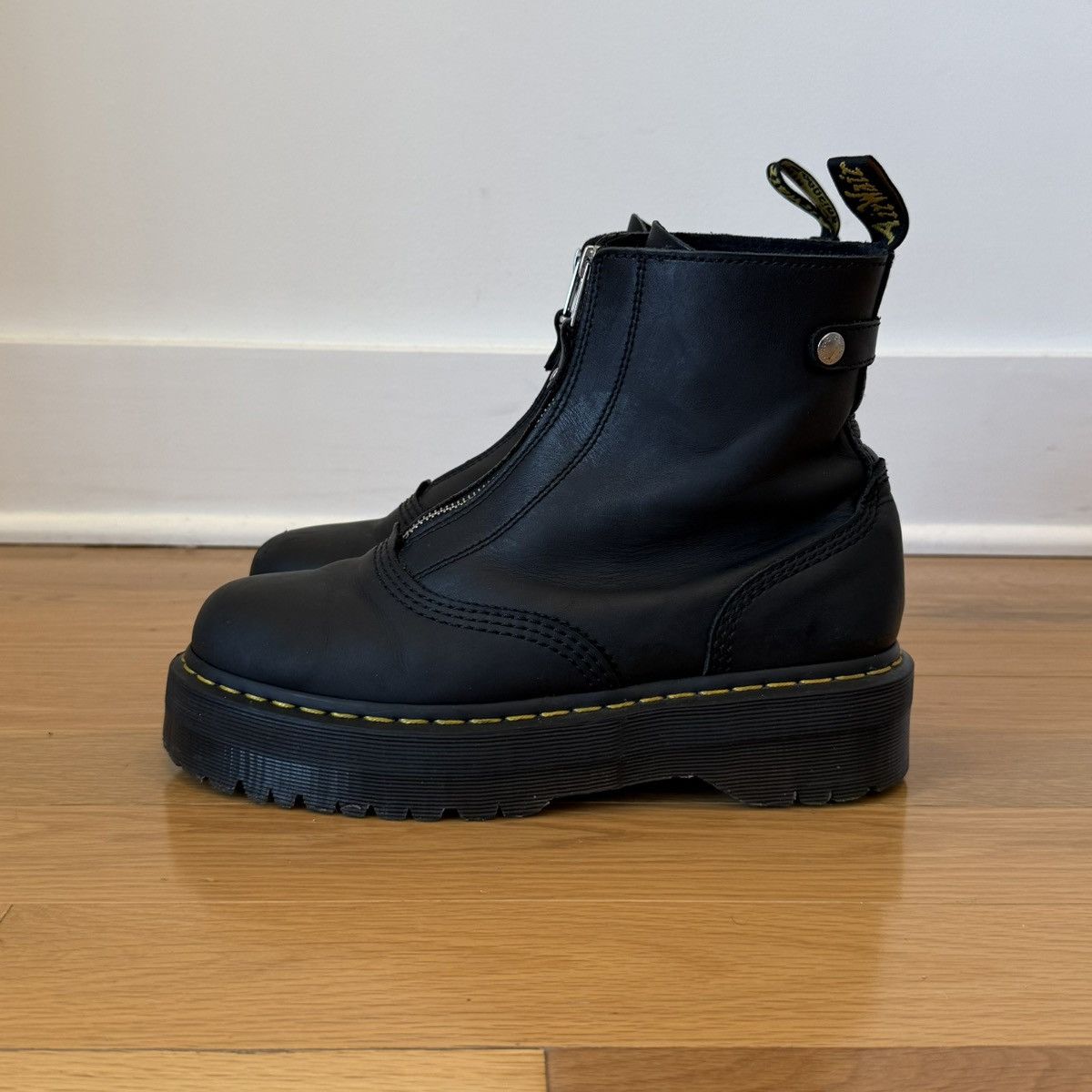 Dr. Martens Jetta Front Zip Combat Leather Boots US 9