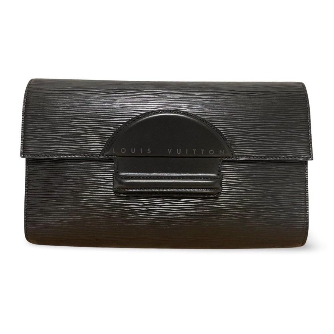 Louis Vuitton Vintage Louis Vuitton rare epi black clutch purse, bag Size ONE SIZE - 1 Thumbnail