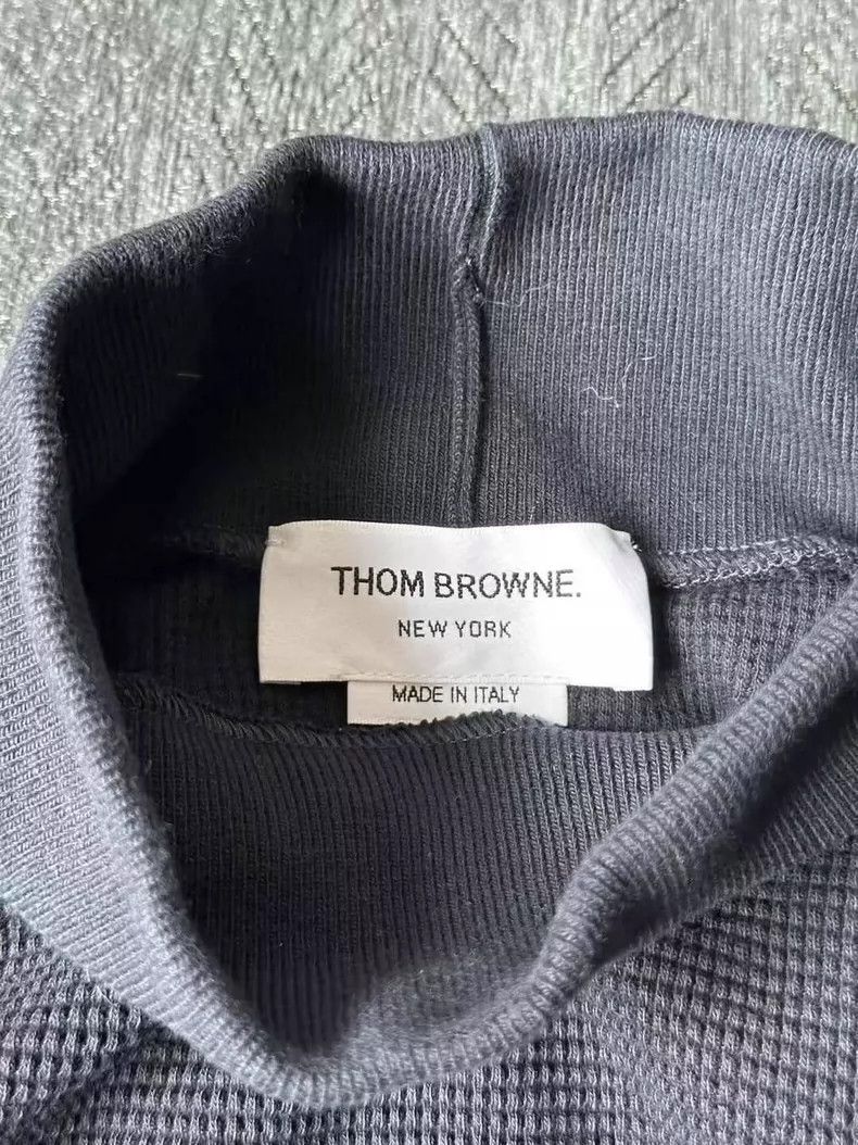 Thom Browne Thom Browne size5 High collar waffle long sleeves Size US XXL / EU 58 / 5 - 3 Thumbnail