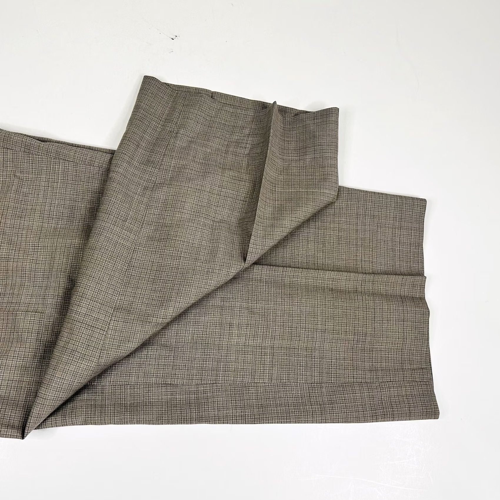Hugo Boss Hugo Boss Dress Pants 36 x 27 Beige Plaid Flat Front Wool 100% Wool Men Pants Regular Inseam 27 Mens Size US 36 / EU 52 - 6 Thumbnail