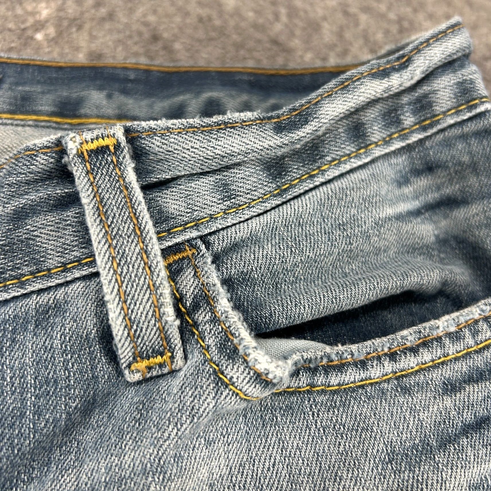 Gap VINTAGE Gap Jeans Womens 8 Blue Flare Long Lean Stretch Cotton Medium Wash Y2K Distressed 90s Retro 5-Pocket Denim Slimming Size 30" / US 8 / IT 44 - 4 Thumbnail