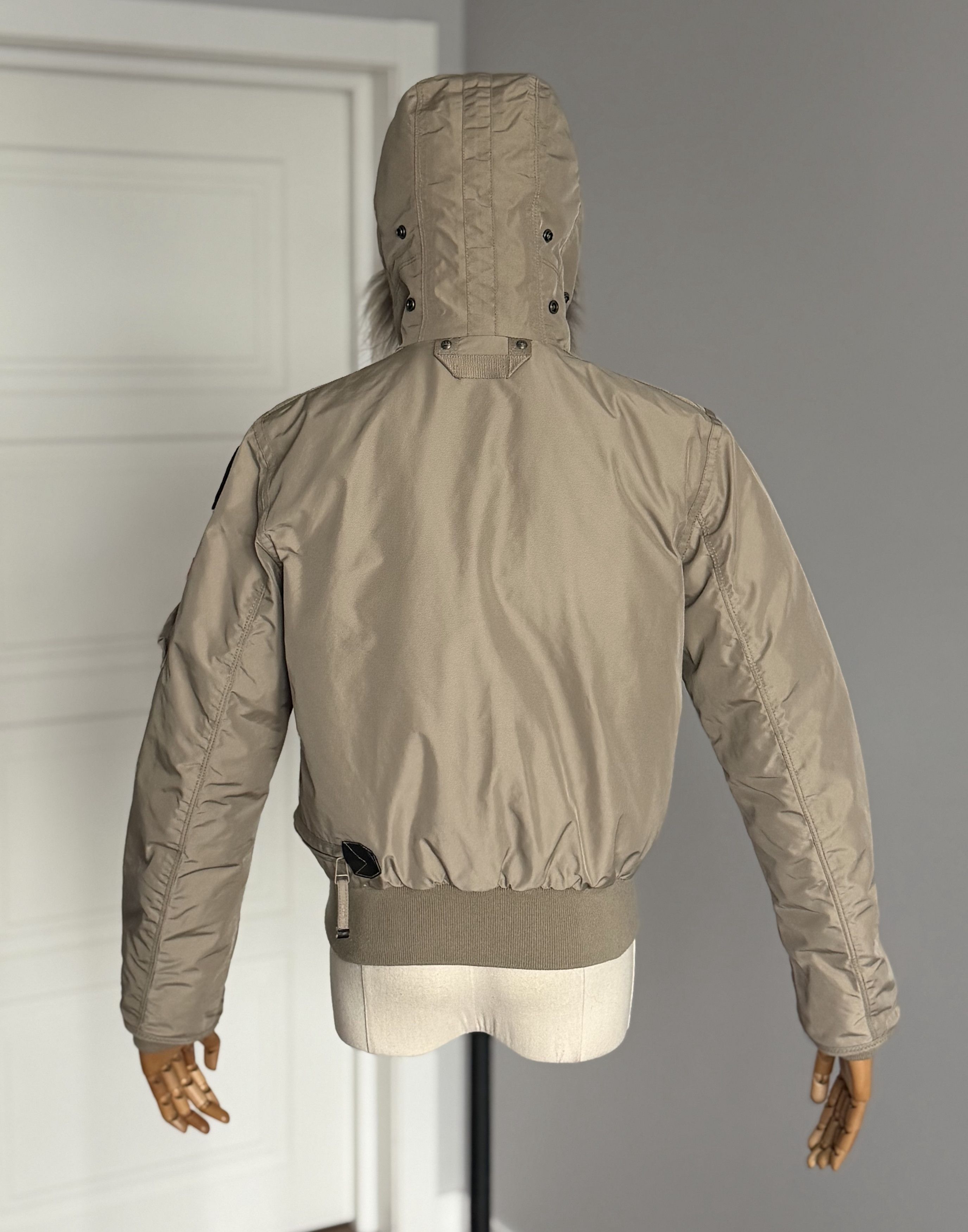 Parajumpers PARAJUMPERS Gobi Fur Down Bomber Jacket Size XS Beige Size XS / US 0-2 / IT 36-38 - 7 Thumbnail