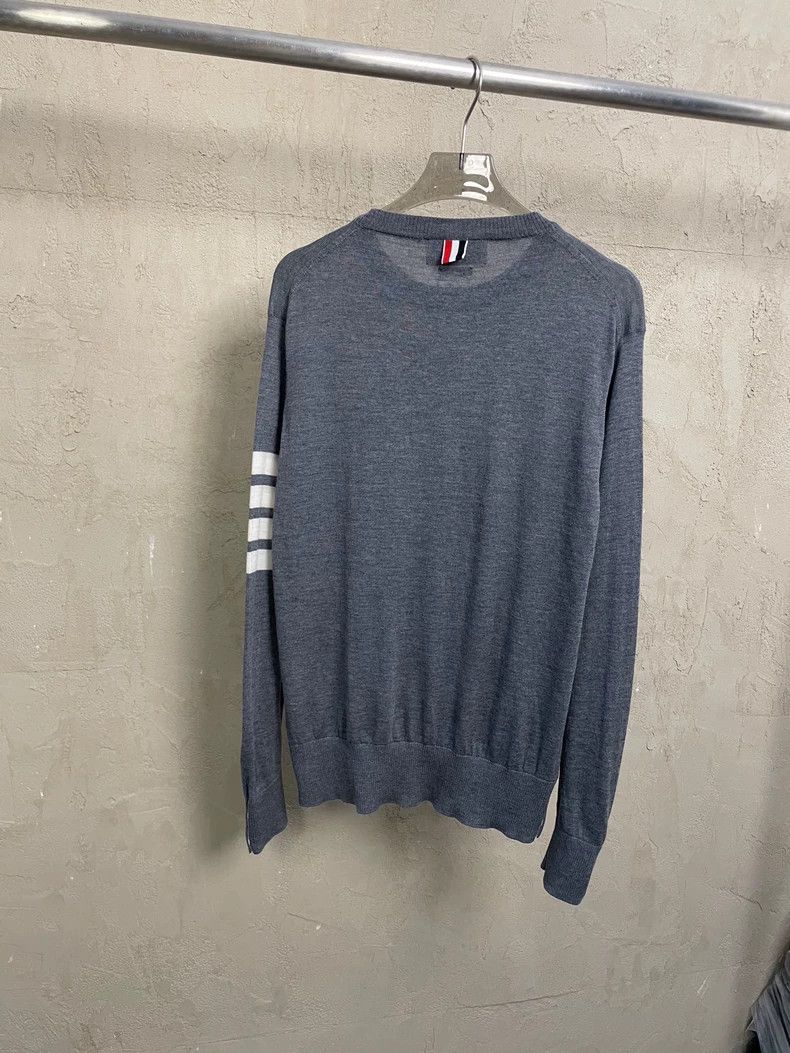 Thom Browne Thom Browne size2 Gray knitted wool sweater Size US M / EU 48-50 / 2 - 2 Thumbnail