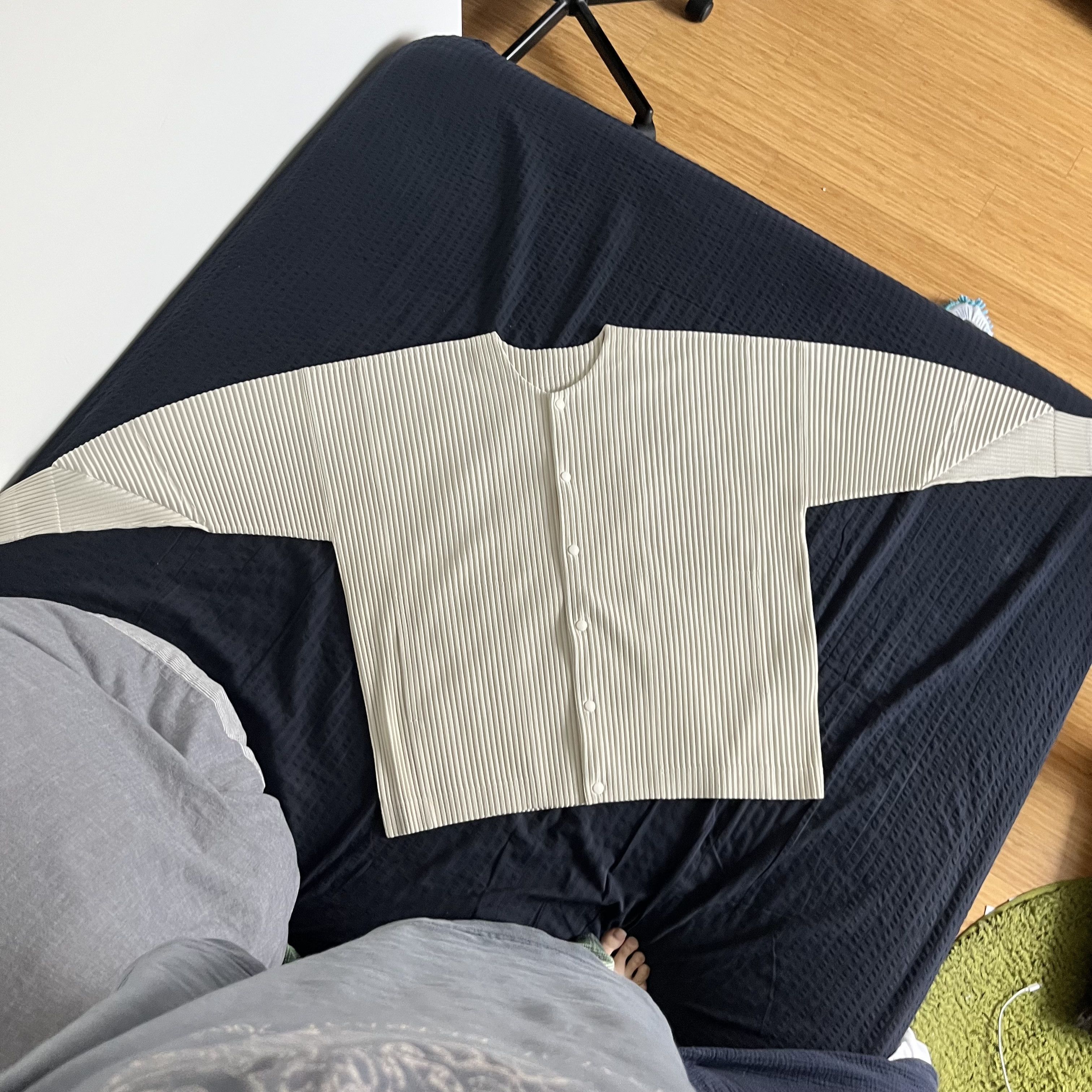 ジャケット・アウター HOMME PLISSE ISSEY MIYAKE GRASS FIELD Homme Plissé Issey Miyake Monthly Colors May Jacket in Dry