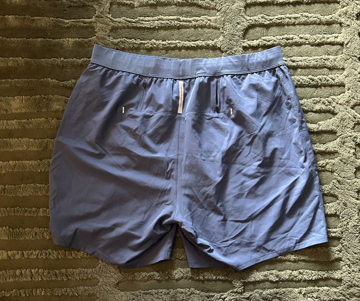 Vuori Vuori Course Run Short Size US 34 / EU 50 - 2 Thumbnail