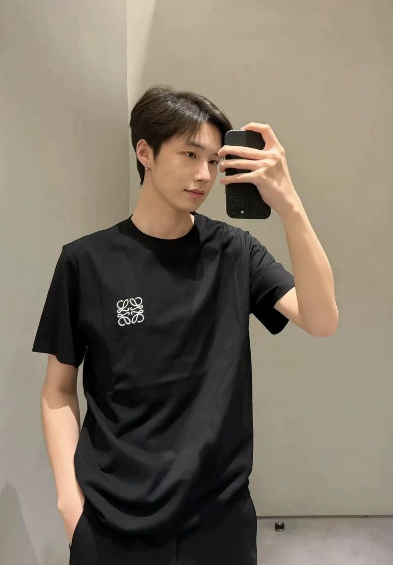 Loewe loewe Black short sleeves 2505-Nextarrow Size US S / EU 44-46 / 1 - 1 Thumbnail