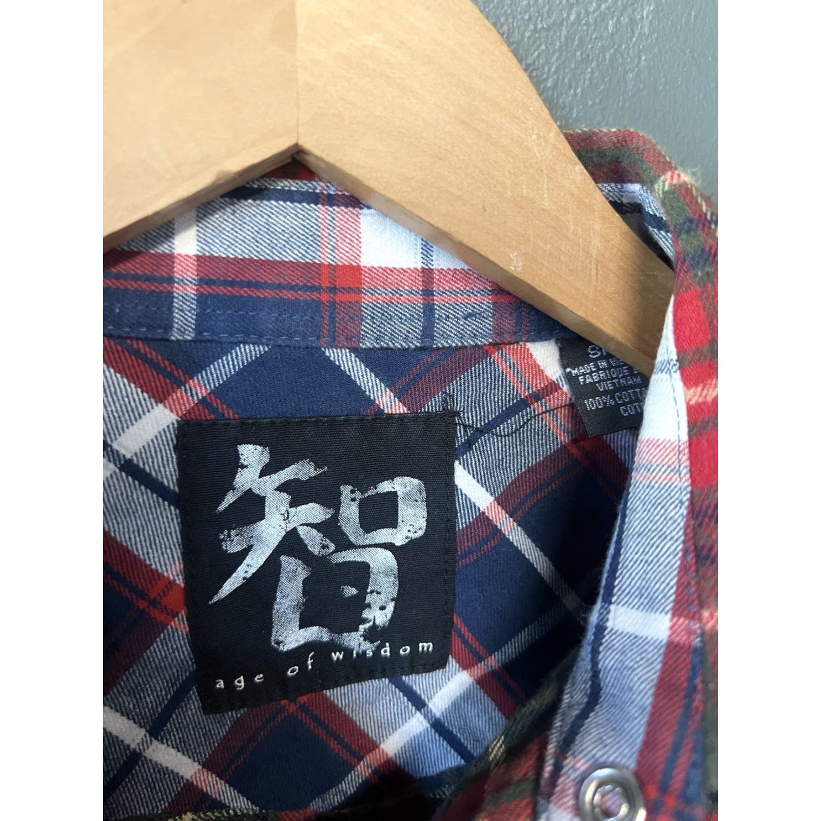 Vintage VINTAGE Age of Wisdom Mens Red Plaid Pearl Snap Long Sleeve Flannel Size Small Shirt Size US S / EU 44-46 / 1 - 3 Thumbnail