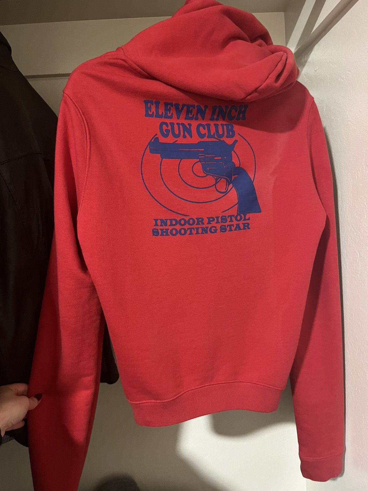 Vetements Vetements FW 2017 Eleven Inch Gun Club Women's Hoodie Size S / US 4 / IT 40 - 2 Thumbnail
