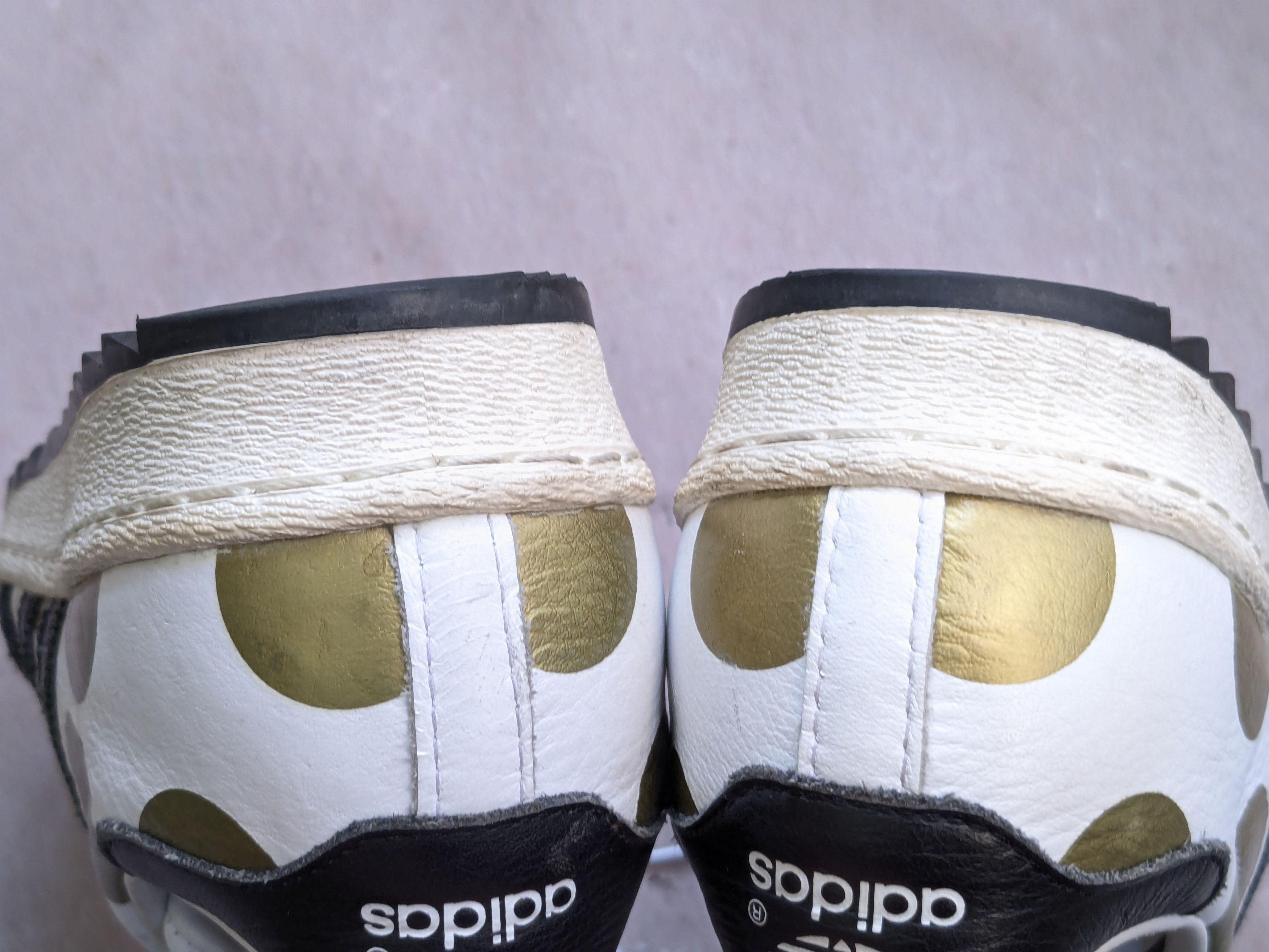 Adidas × Jeremy Scott adidas Jeremy Scott Superstar G61527 White Black 9 Gold Size US 9 / EU 42 - 13 Thumbnail