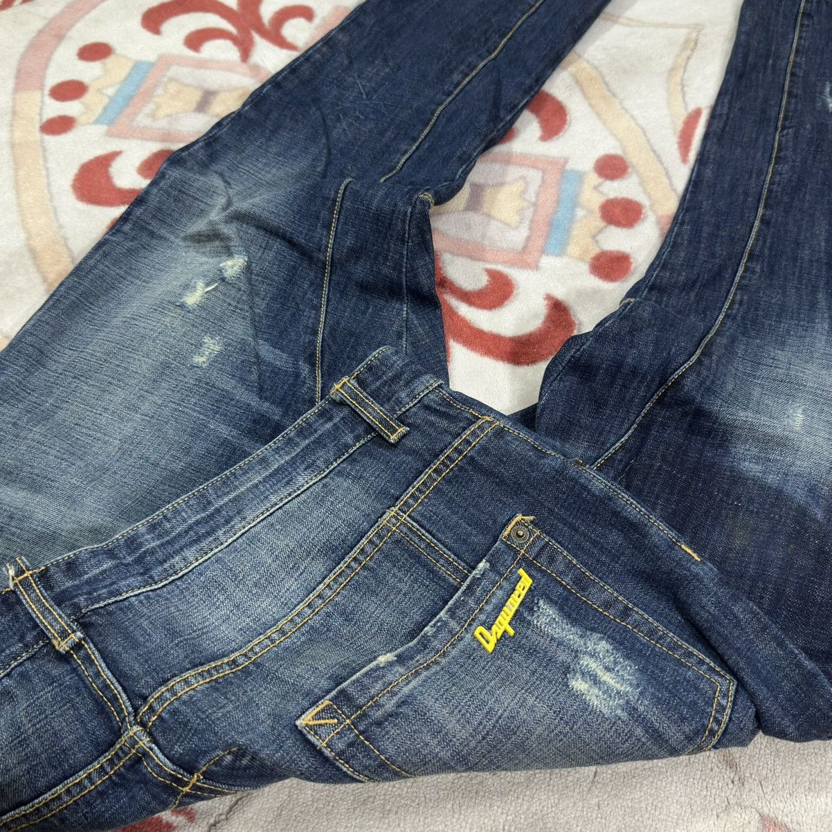 Dsquared2 Dsquared2 Italy Distressed Denim Mod 74 LA 264 - Size 36 Size US 36 / EU 52 - 5 Thumbnail