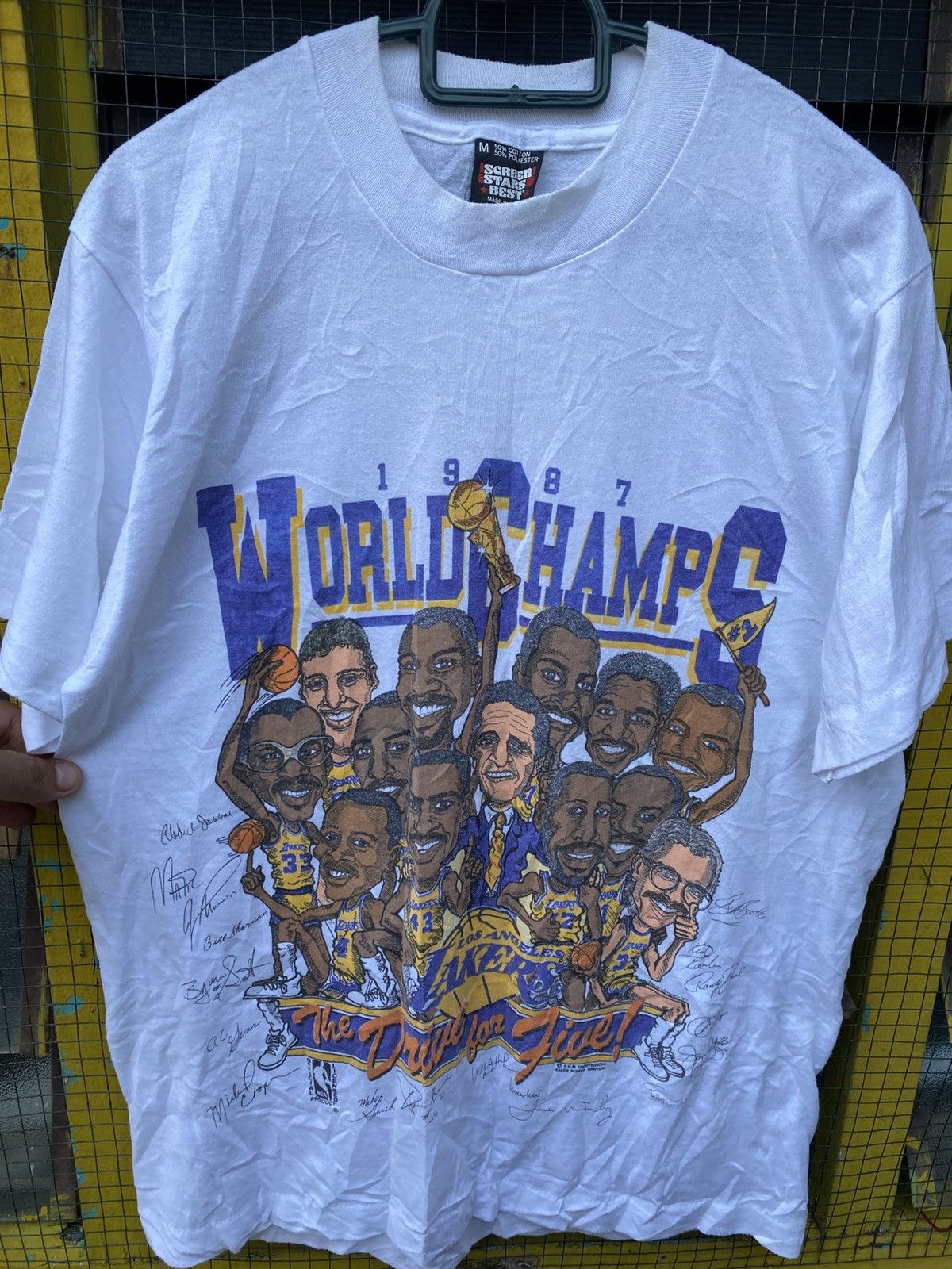 NBA Vintage 80’s L.A Lakers 1987 World Champ Size US M / EU 48-50 / 2 - 1 Thumbnail