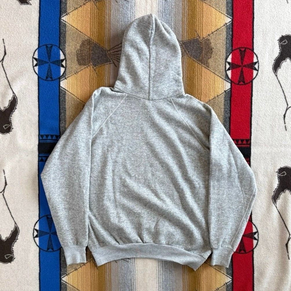 Vintage VINTAGE 80s Funny Deer Hunting Hoodie Sweatshirt Large Gray Men Rugged Outdoor 90s Theme Hunting Sweatshirt Size US L / EU 52-54 / 3 - 5 Thumbnail