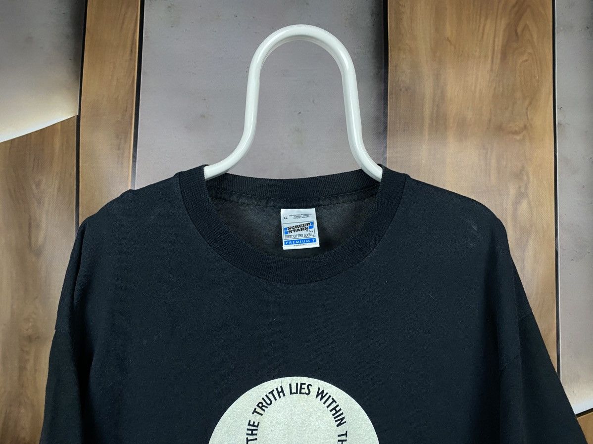Vintage 👾Vintage 1997 T-Shirt Alien Detector The Truth Lies Within👾 Size US XL / EU 56 / 4 - 5 Thumbnail