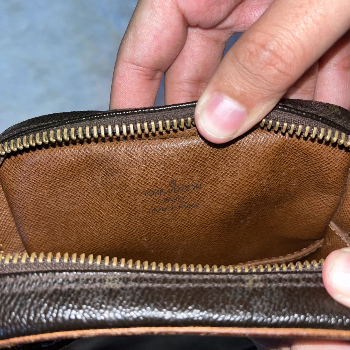 Louis Vuitton VINTAGE LOUIS VUITTON DANUBE CROSSBODY BAG SL0062 Size ONE SIZE - 4 Thumbnail