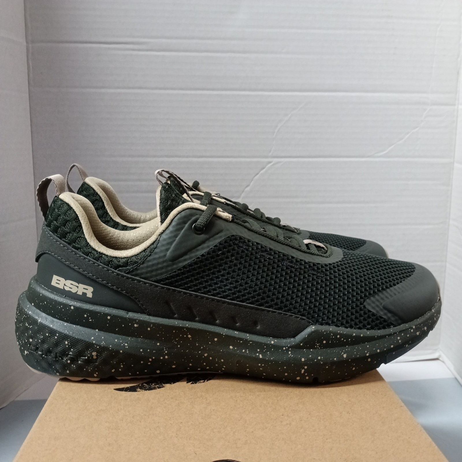 Under Armour Under Armour Project Rock BSR 5 Shoes Mens 10 Green Sneakers Size US 10 / EU 43 - 1 Thumbnail