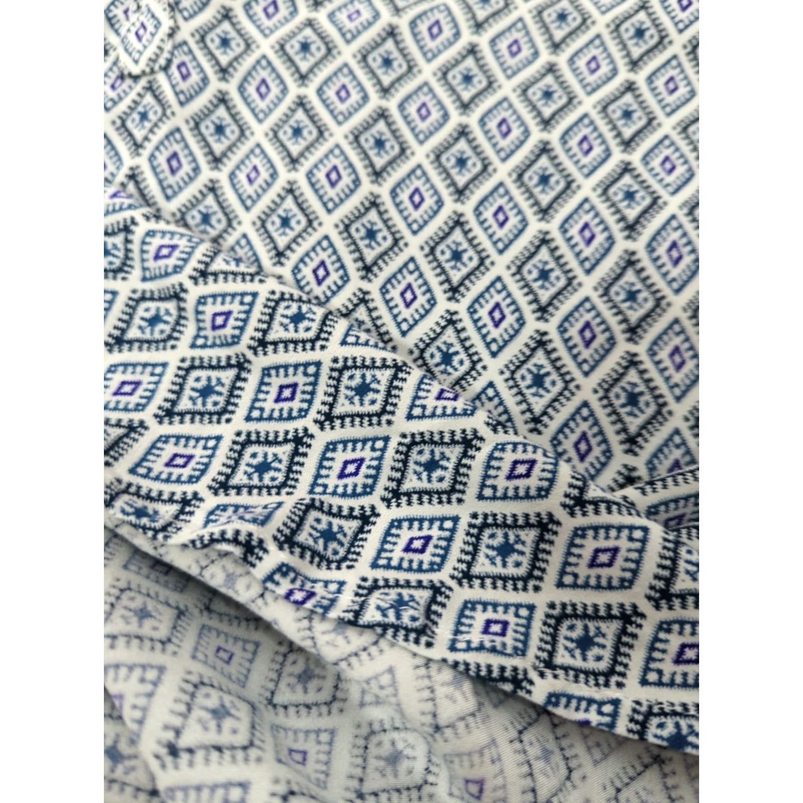 Eddie Bauer VINTAGE Eddie Bauer Tank Womens L blue geometric V Neck Sleeveless high low hem top Size L / US 10 / IT 46 - 6 Thumbnail