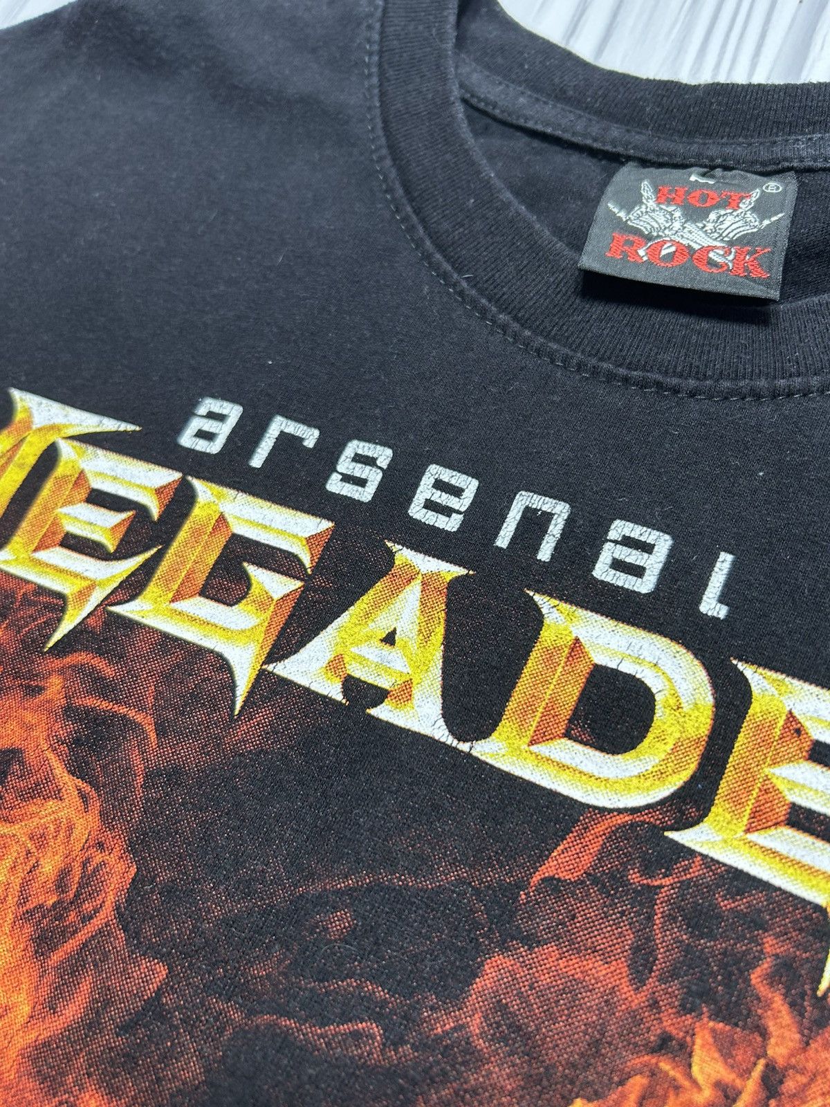 Band Tees Rare Megadeth Arsenal Of Megadeth Album T-Shirt Size M Size US M / EU 48-50 / 2 - 8 Thumbnail