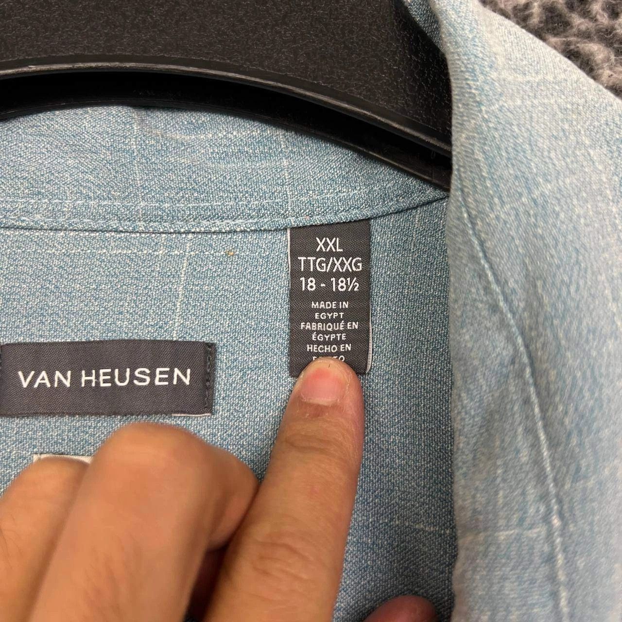 Van Heusen Van Heusen Button Down Shirt Men 18-18 1/2 Blue Collared 2XL Size US XXL / EU 58 / 5 - 6 Thumbnail