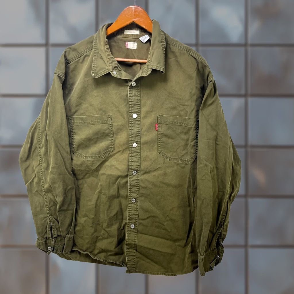 Levi's VINTAGE Levi's Button-Up Shirt XL Green 90s USA Western Long Sleeve Casual Mens Regular Cotton Pockets Size US XL / EU 56 / 4 - 1 Thumbnail