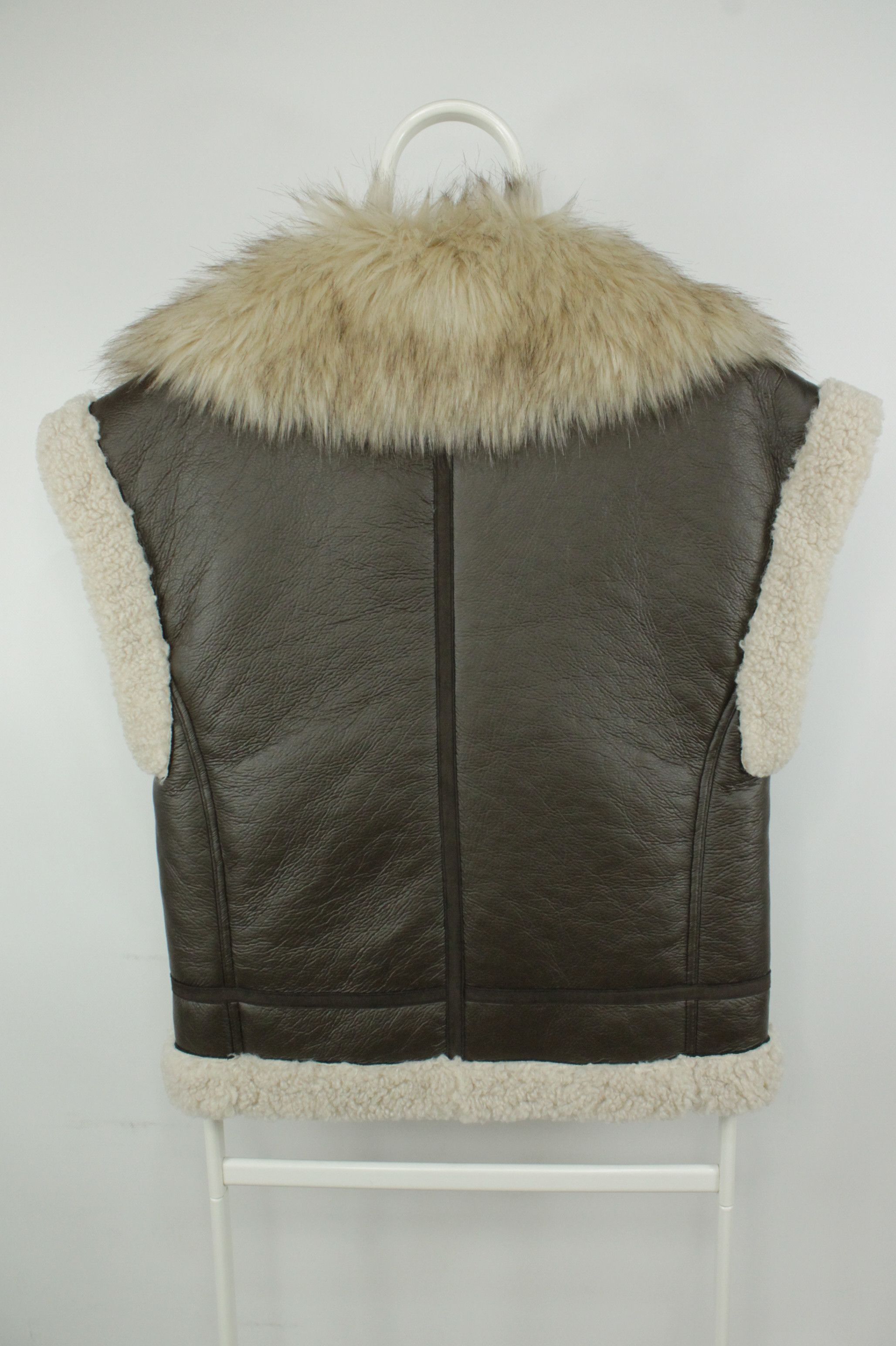 Pinko Pinko Gema Faux Sheepskin Aviator Waistcoat Gilet Size S / US 4 / IT 40 - 9 Thumbnail