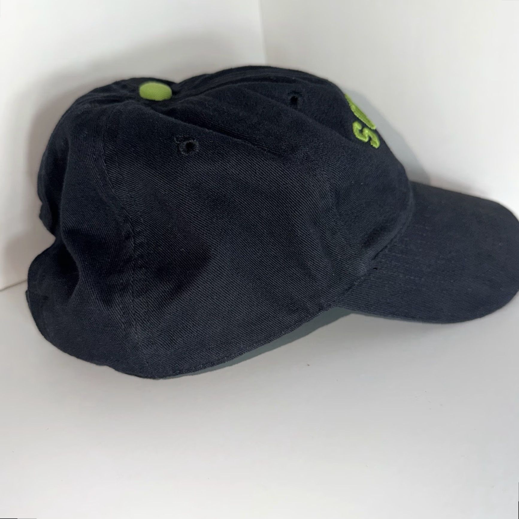 Nike VINTAGE Nike Soccer Strapback Hat Cap Spellout Swoosh Adjustable Y2K Black Green Mens One Size Black Nike Hat Size ONE SIZE - 3 Thumbnail