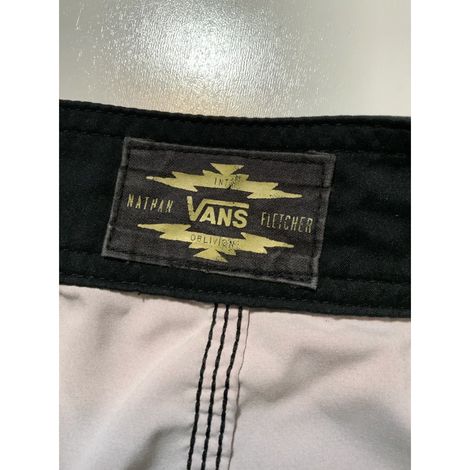 Vans VANS X Nathan Fletcher Into Oblivion Southwestern Aztec 10” Inseam Board Shorts Mens 32 Multicolor Board Size US 32 / EU 48 - 5 Thumbnail
