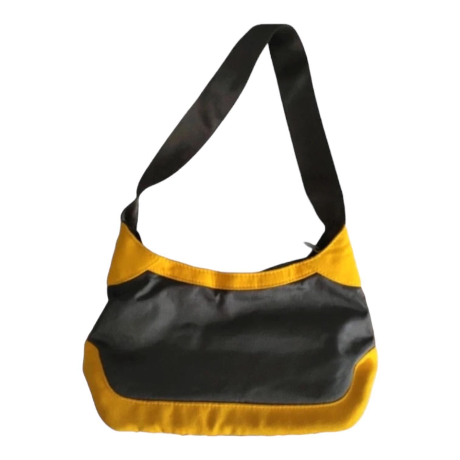 Nike The Nike Mini Baguette Sneaker Sole Bag Size ONE SIZE - 4 Thumbnail