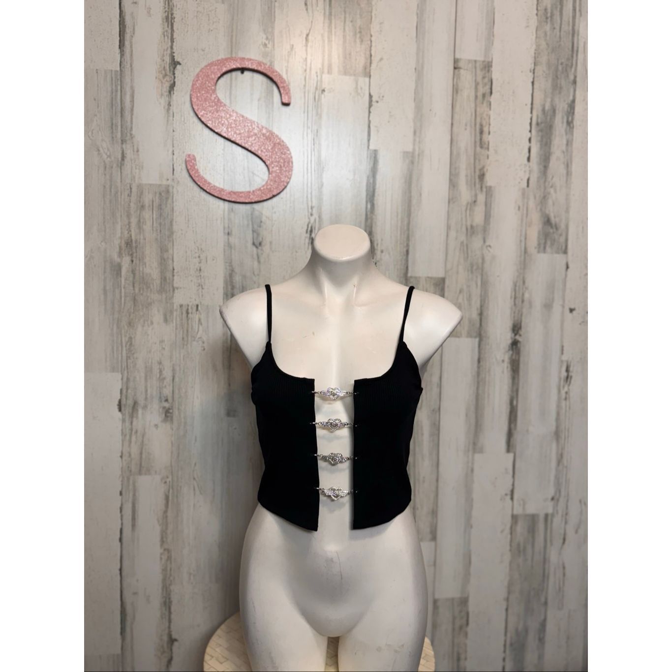 Forever 21 Forever 21 Black Jeweled Clasp Crop Top Women’s Size S Size S / US 4 / IT 40 - 1 Thumbnail