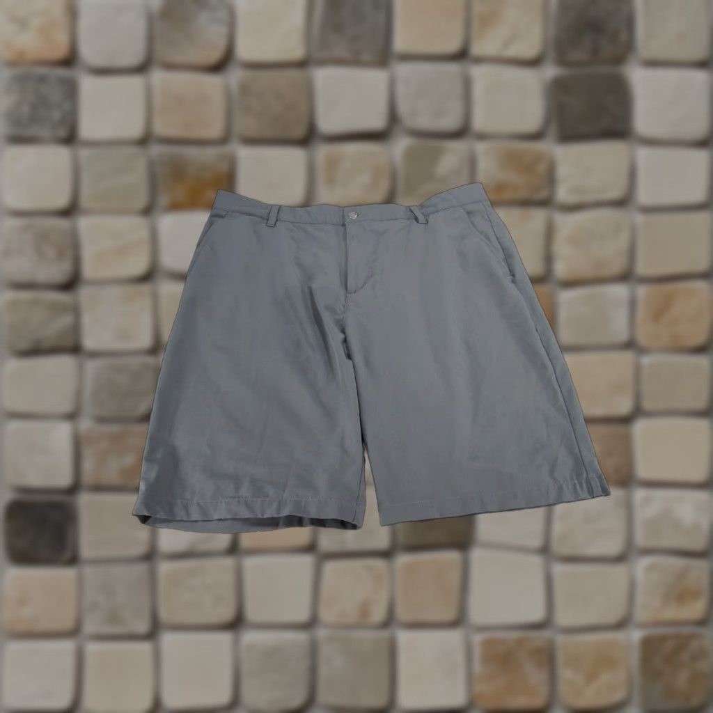 Adidas Adidas Shorts Mens 38 Gray Lightweight Performance Chino Golf Casual 90s Theme Mens Size US 38 / EU 54 - 1 Thumbnail