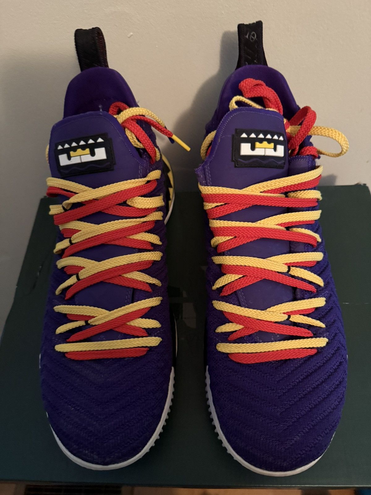 Nike Nike LeBron XVI 16 “Martin” LBJ James OG Box EXC sz12 Size US 12 / EU 45 - 8 Thumbnail