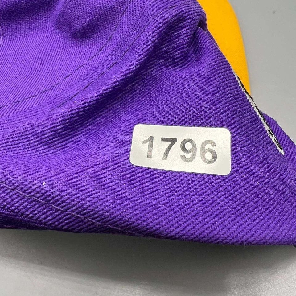 Mitchell & Ness Los Angeles LA Lakers Hat Men Mitchell & Ness Snap Back Cap Size ONE SIZE - 8 Thumbnail