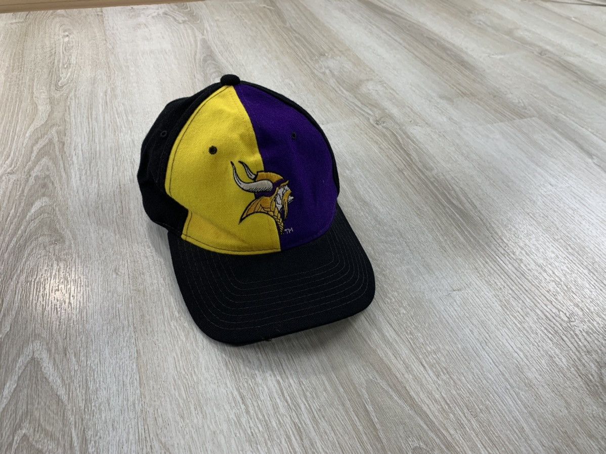 Vintage Mens vintage cap Starter Vikings Size ONE SIZE - 1 Thumbnail