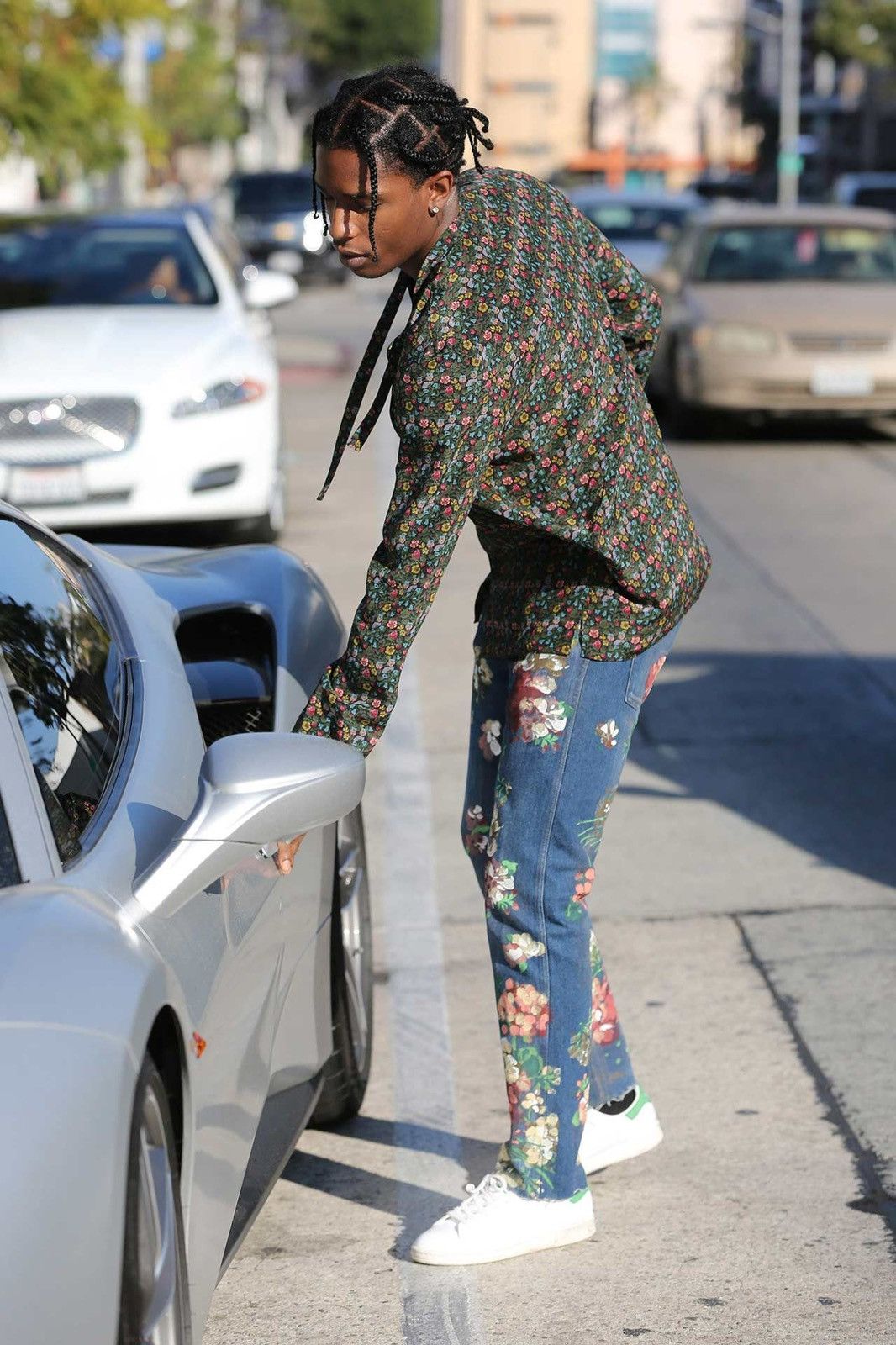 Gucci Gucci floral painted denim Size US 31 - 3 Thumbnail