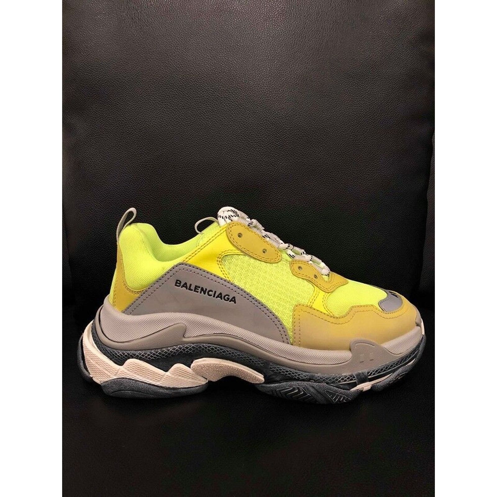 Balenciaga Triple S Sneaker Womens Speed Flat Trainers 38 Size US 8 / IT 38 - 2 Thumbnail