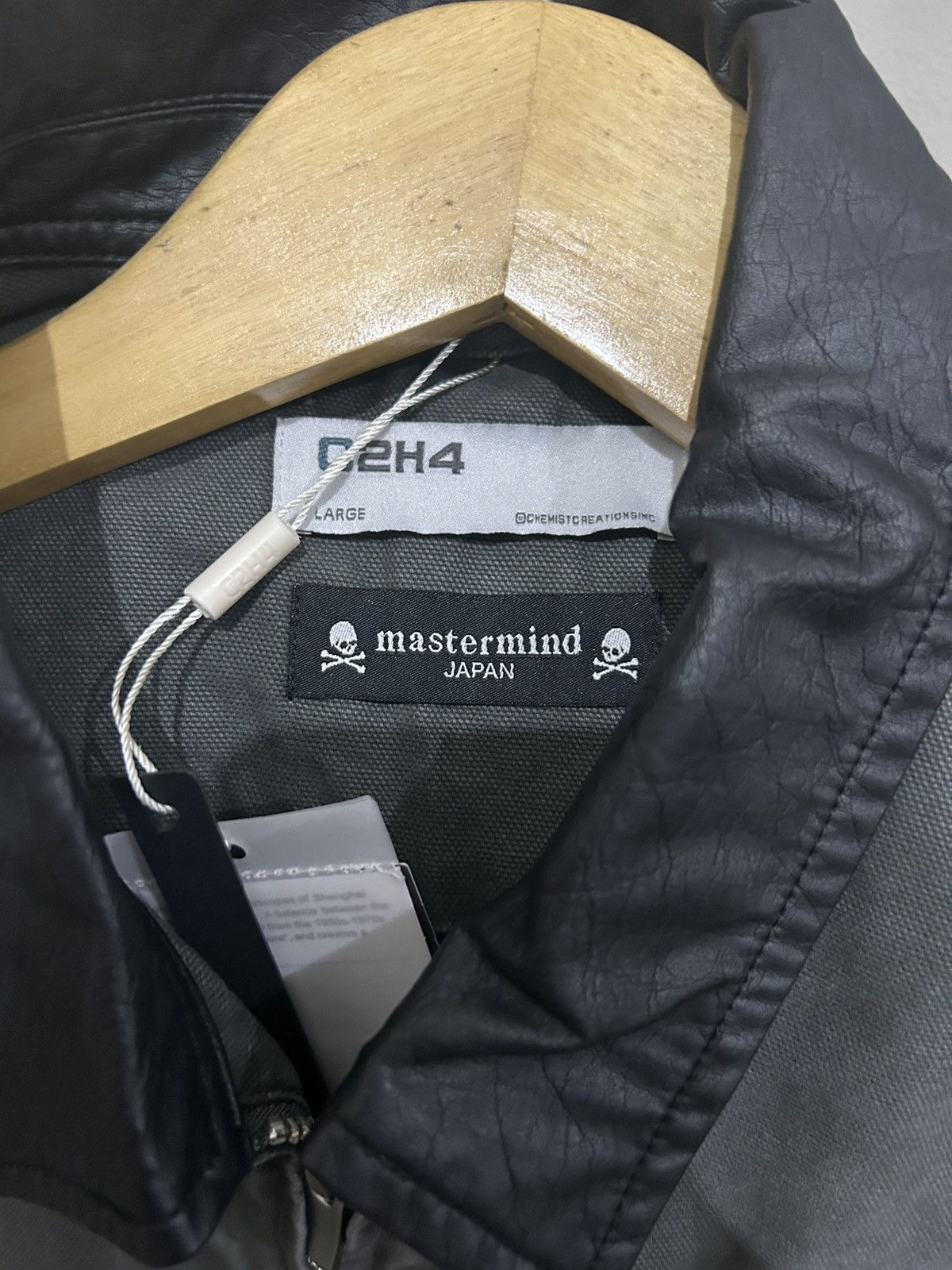 C2H4 × Mastermind Japan RARE c2h4 x mastermind japan mechanist work jacket Size US M / EU 48-50 / 2 - 4 Thumbnail
