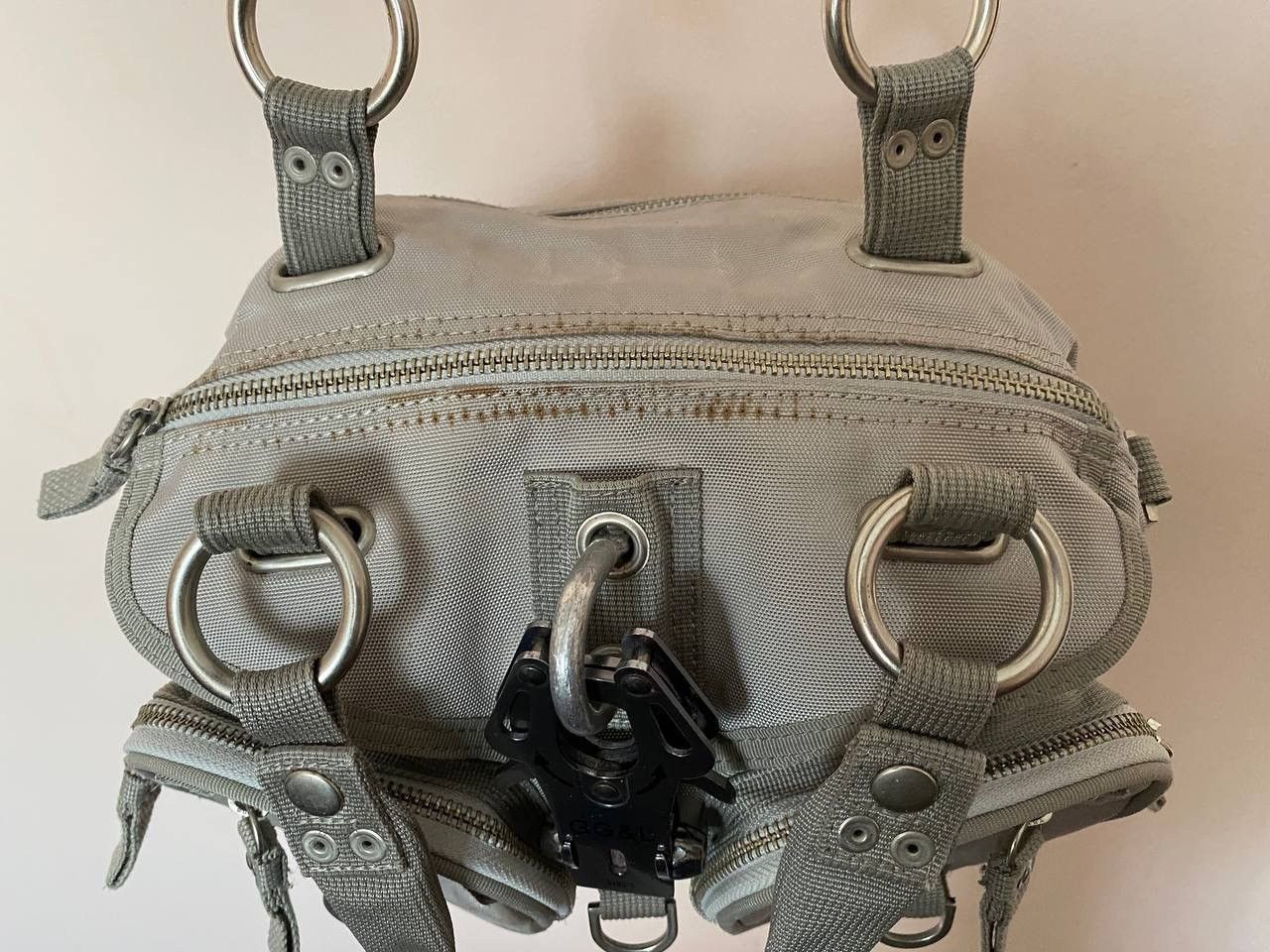 Vintage George Gina Lucy Gimme 5 multipocket bag GGL y2k