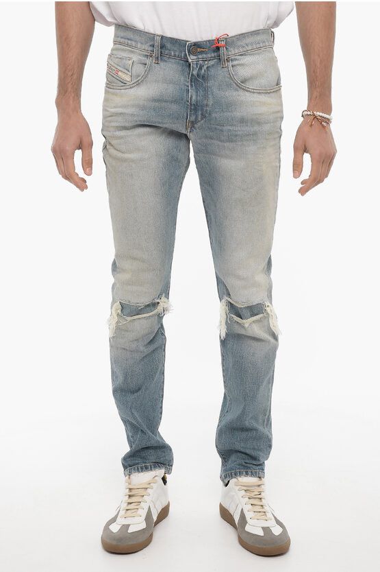 image of Diesel Distressed Effect Straight Leg D Strukt Jeans 17Cm L.32 in Light Blue, Men's (Size 34)