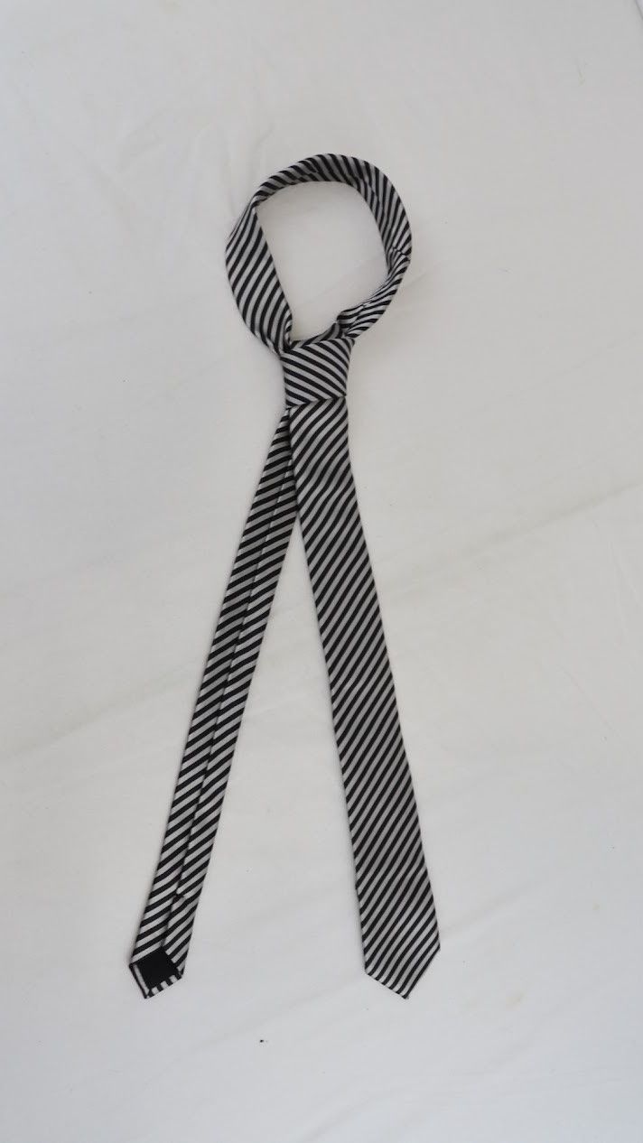 Saint Laurent Paris o1rshd1 Size: OS / Tie in Back/Grey Size ONE SIZE - 2 Thumbnail
