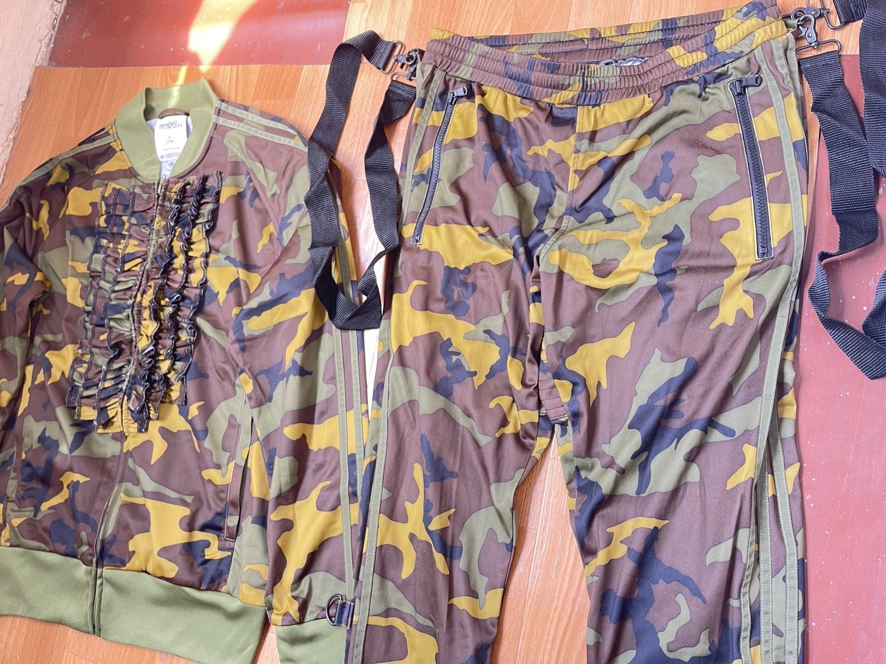 Adidas × Jeremy Scott Adidas Jeremy Scott Tracksuit Camo tuxedo Ruffle Bontage set Size US L / EU 52-54 / 3 - 14 Thumbnail