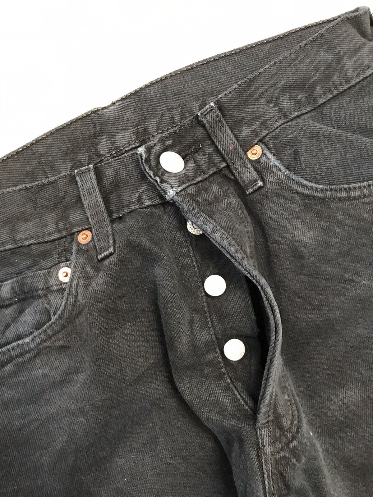 Levi's × Vintage Vintage Levi’s red tab distressed denim Size US 28 / EU 44 - 4 Thumbnail